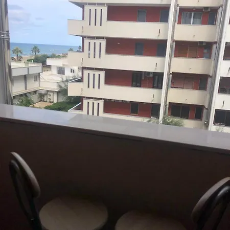 Pranayama Sea View Bari